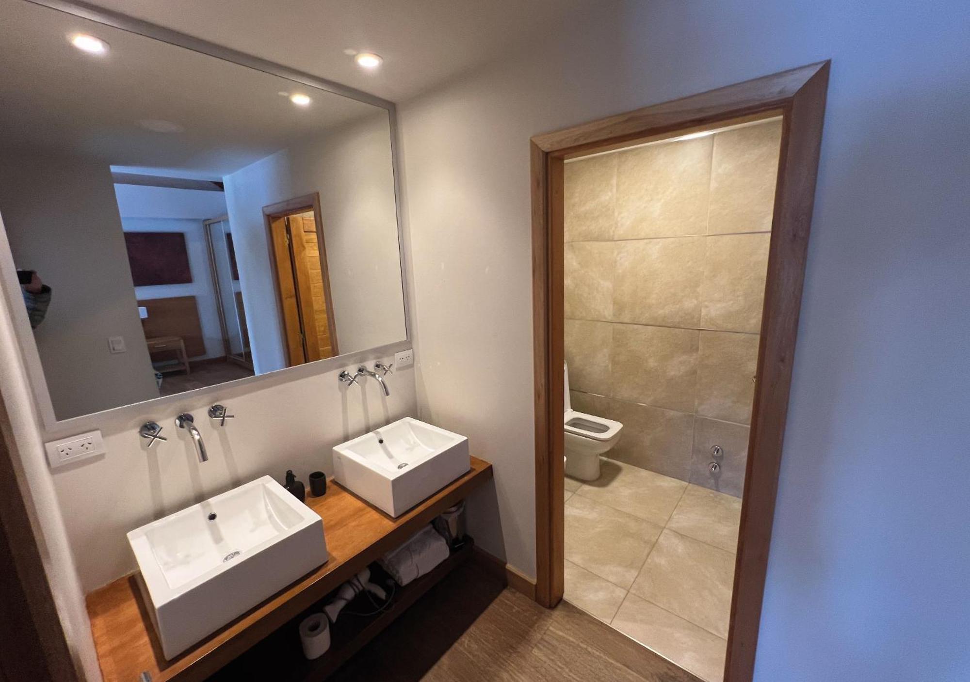 Huenu By Dot Boutique Hotel Villa La Angostura Bilik gambar